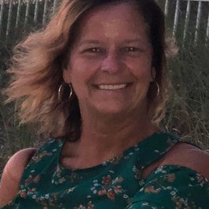 Meet your Posher, Elisha